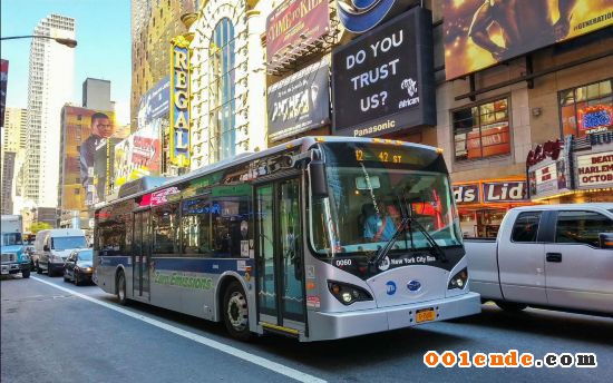 比亞迪舉行美國蘭卡斯特純電動巴士工廠三期竣工儀式 比亞迪舉行美國蘭卡斯特純電動巴士工廠三期竣工儀式