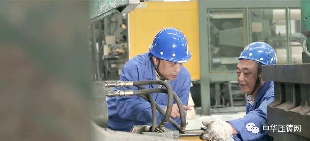 【簡(jiǎn)訊】亞明汽車科技總部基地項(xiàng)目落戶三山區(qū)；壓鑄廠整體戰(zhàn)略轉(zhuǎn)移項(xiàng)目簽約；2019&ldquo;巴渝工匠年度人物&rdquo;壓鑄人丁志遠(yuǎn)入選