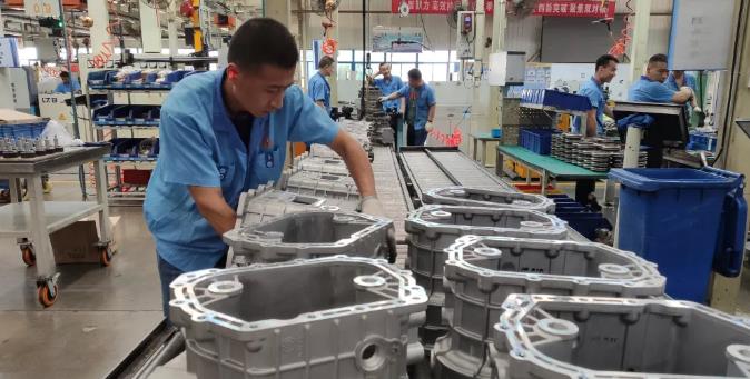 法士特：邁向齒輪行業(yè)&ldquo;冠軍之路&rdquo;